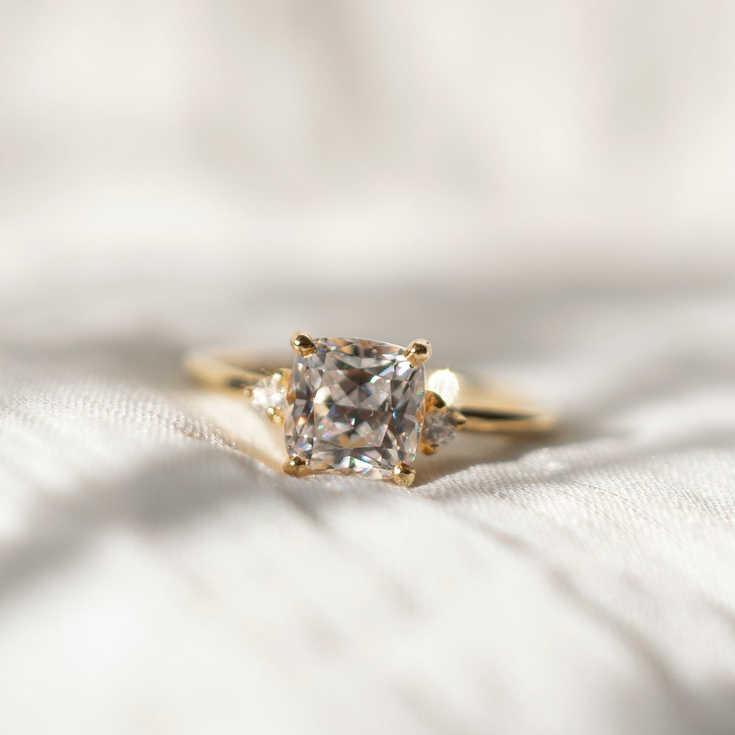 FLORENCE CUSHION SOLITAIRE GOLD RING