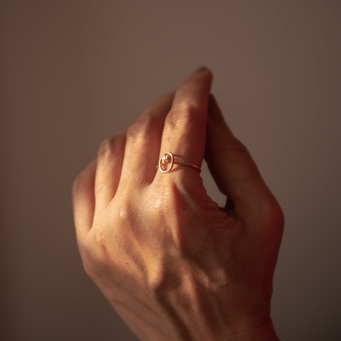 OVAL DIAMOND 14K GOLD RING