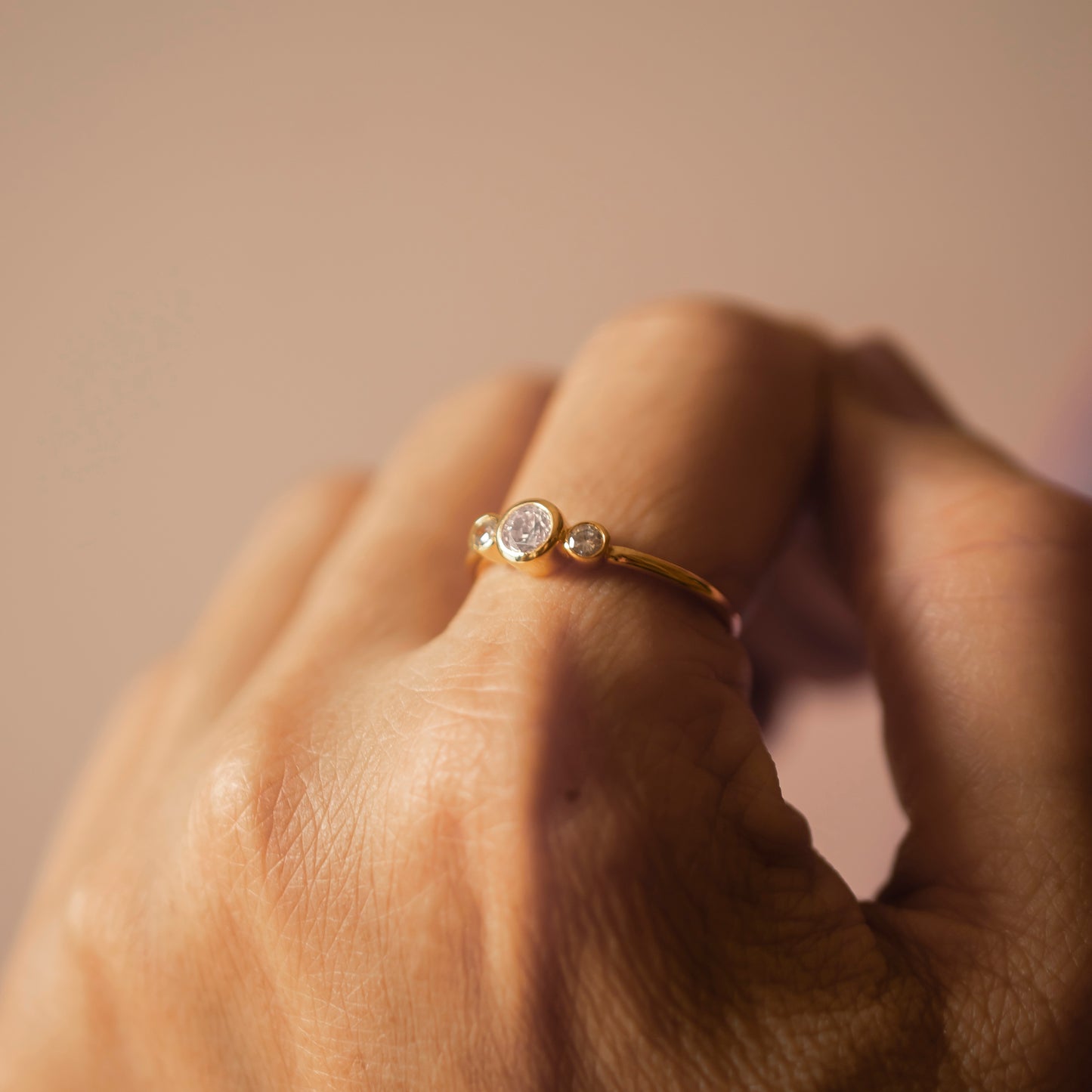 FLORENCE BRILLIANT ROUND SOLITAIRE GOLD RING