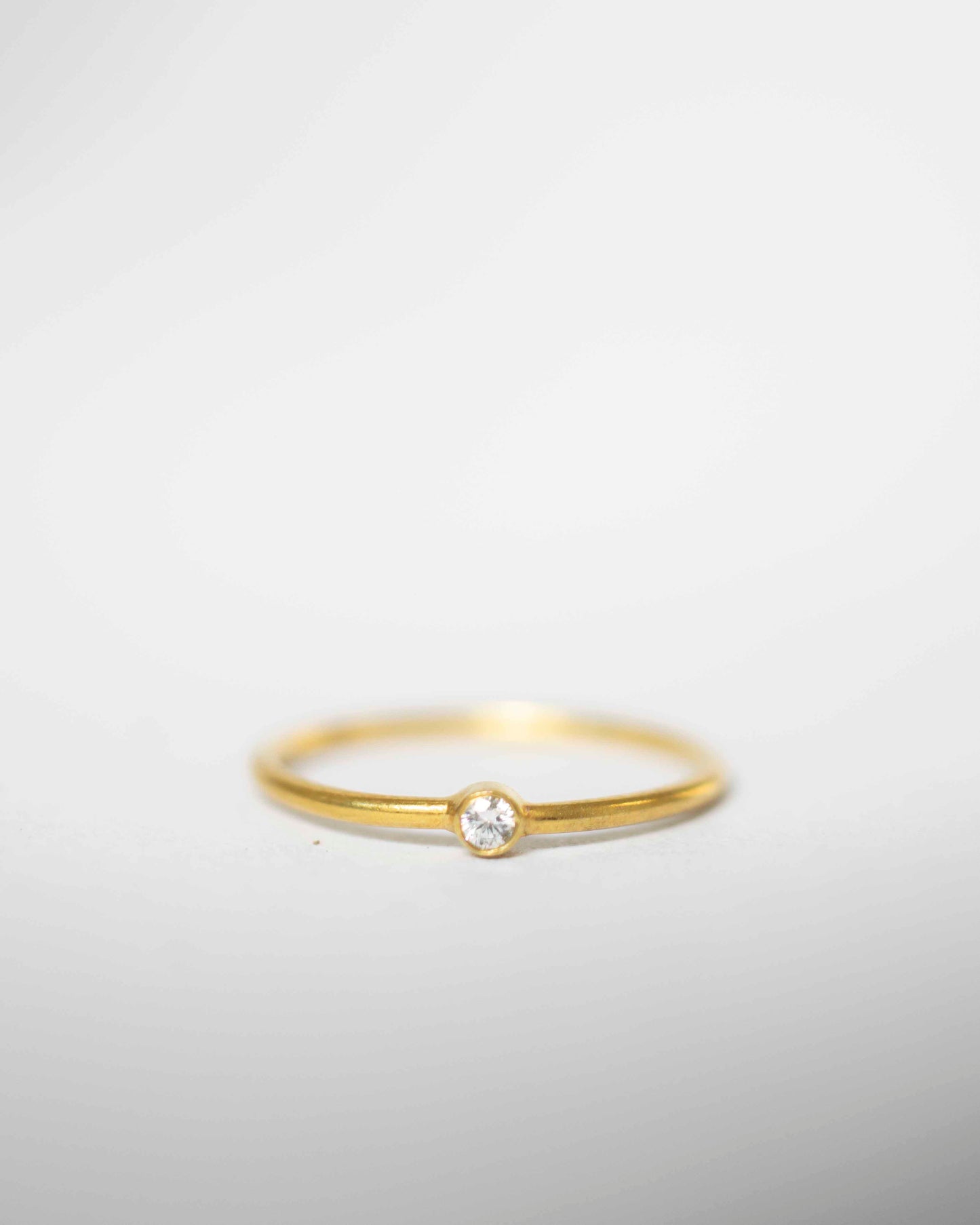 TINY DIAMOND 14K GOLD RING