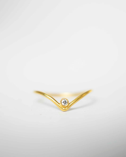 CHEVRON DIAMOND 14K GOLD RING