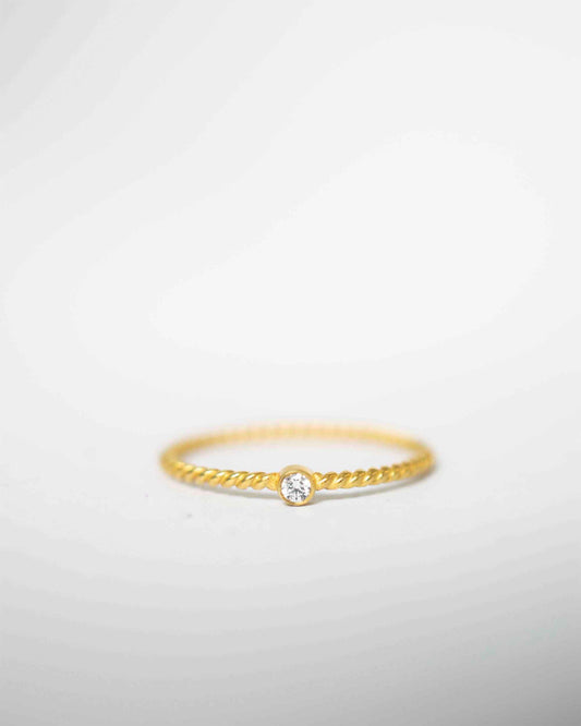 TWISTED TINY DIAMOND 14K GOLD RING