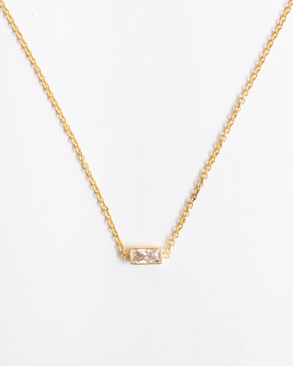 THE BAGUETTE NECKLACE