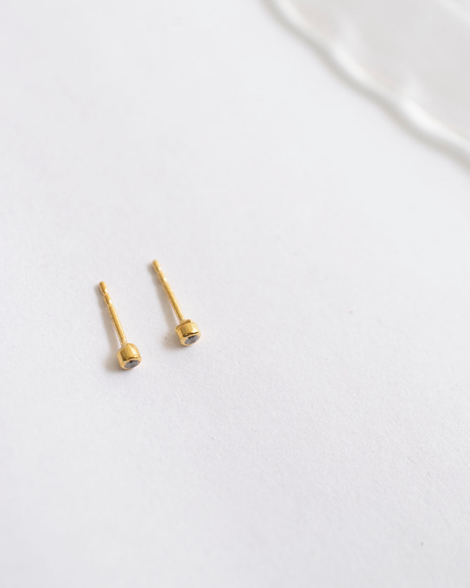 TINY BALL STUDS EARRINGS