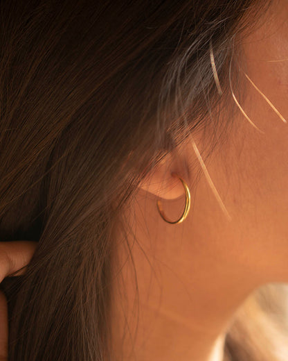 CLASSIC HOOPS STUD EARRINGS