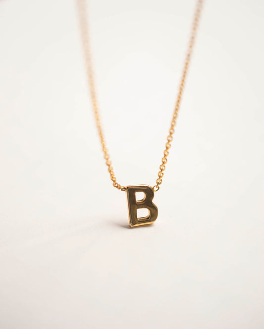 SIMPLE INITIAL NECKLACE