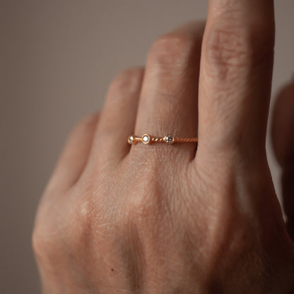 TWISTED SLIM DIAMOND 14K GOLD RING