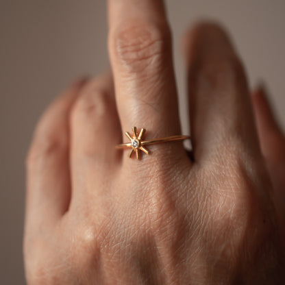 SNOWFLAKE DIAMOND 14K GOLD RING