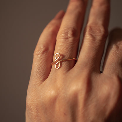 LOOP OPEN WIRE 14K GOLD RING