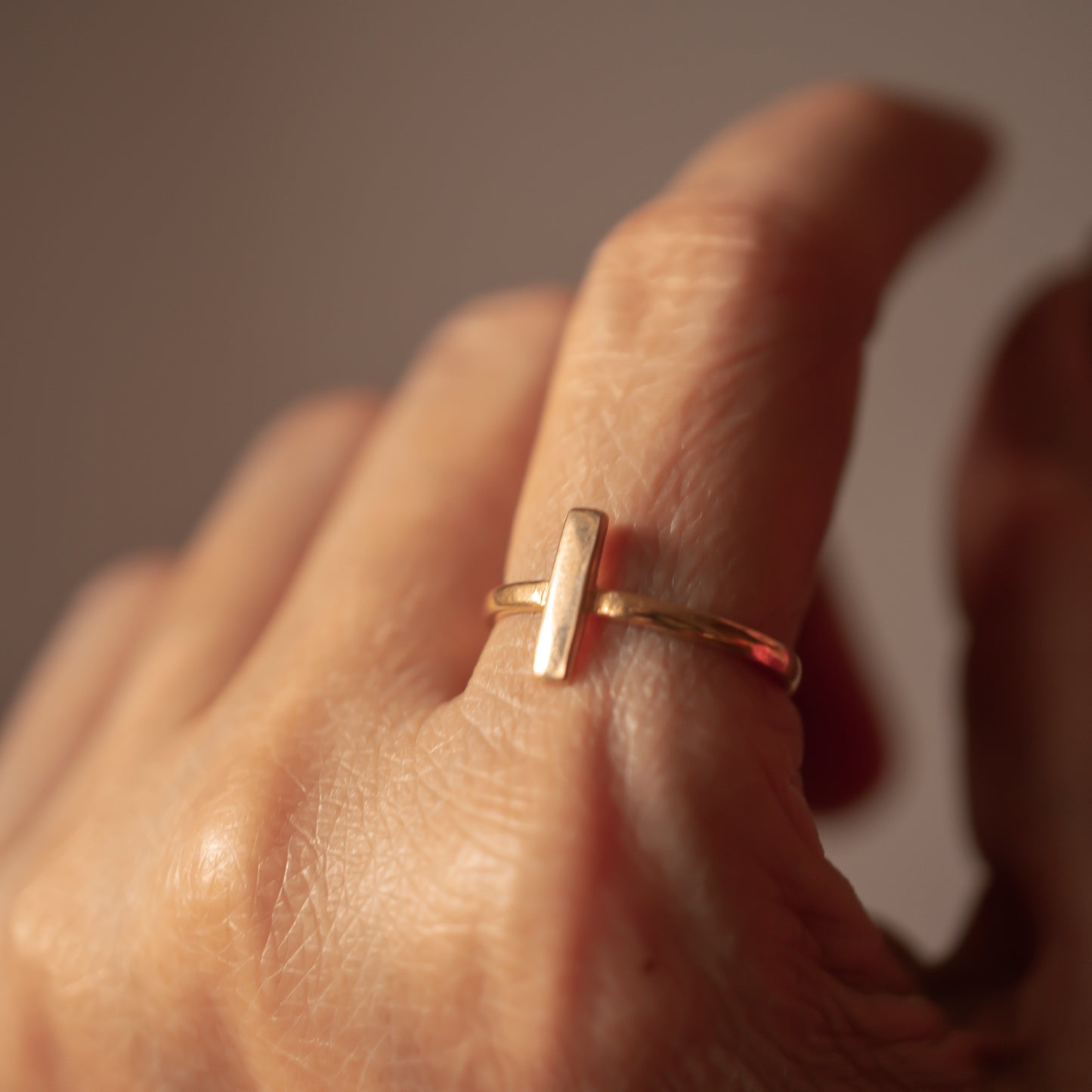 BAR BAND 14K GOLD RING