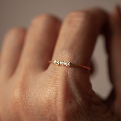 TRIPLE DIAMOND 14K GOLD RING